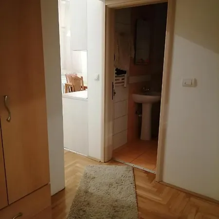Apartment Jaca 2