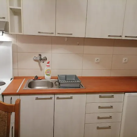 Apartment Jaca 2 *