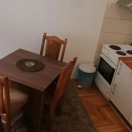 Jaca 2 Apartment Pozarevac